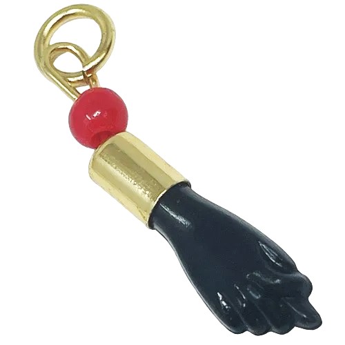 Azabache Hand with Coral 7/8