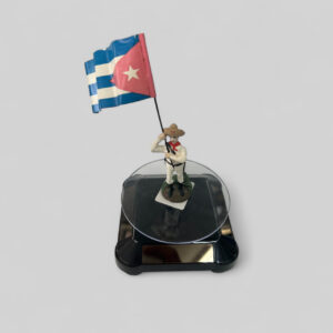 Cuban Mambi Soldier Figurine with Flag – Saluting Pose